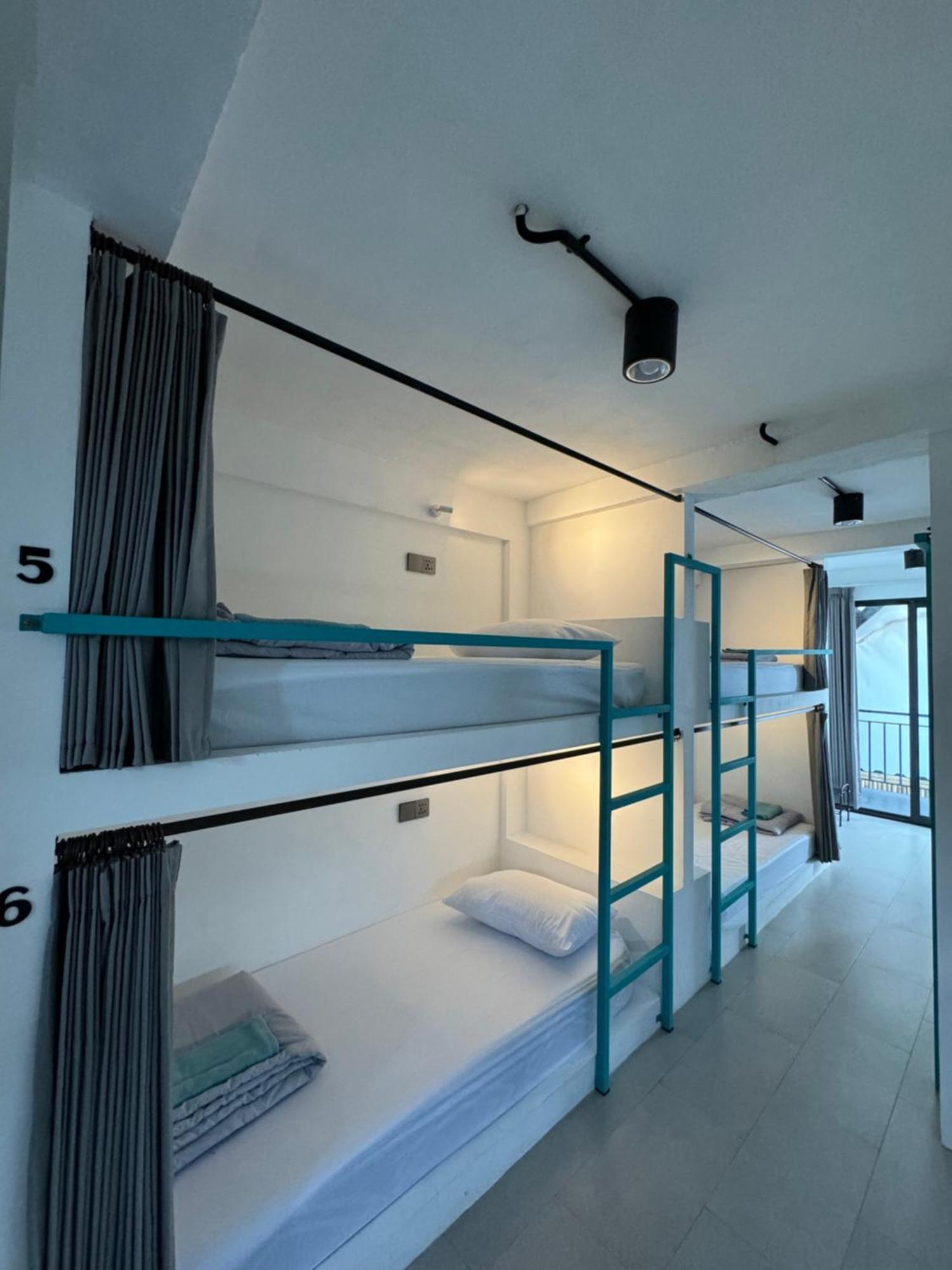 Canggu Central Hostel ภายนอก รูปภาพ